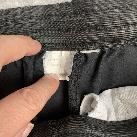 Great Wolf Lodge Lifeguard Women’s Swim Shorts - Uniform- Small - Paw Print - Picture 5 of 6